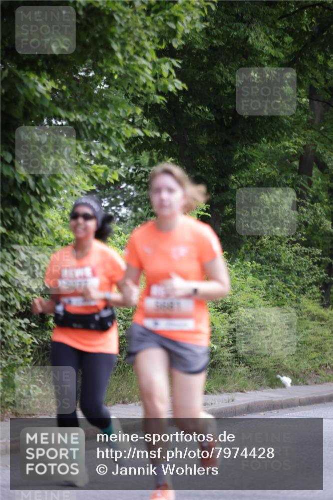 15.06.2025 - REWE Women's Run Jannik Wohlers http://msf.ph/oto/7974428 15.06.2025 10:09:12 Laufen  meine-sportfotos.de