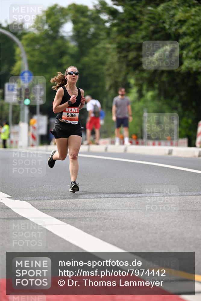15.06.2025 - REWE Women's Run Dr. Thomas Lammeyer http://msf.ph/oto/7974442 15.06.2025 10:39:54 Laufen 5066 meine-sportfotos.de