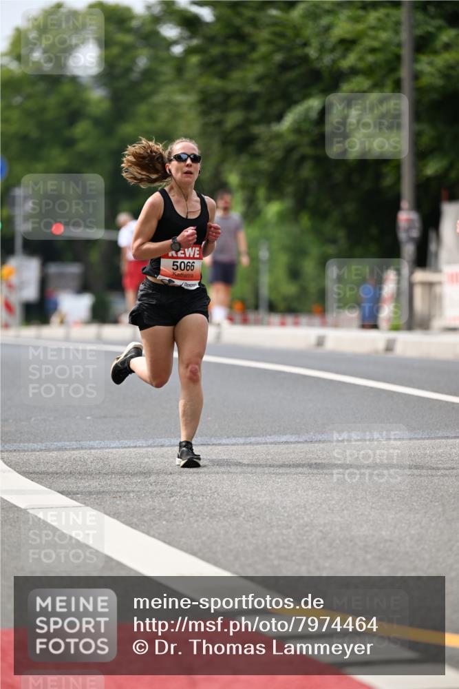 15.06.2025 - REWE Women's Run Dr. Thomas Lammeyer http://msf.ph/oto/7974464 15.06.2025 10:39:54 Laufen 5066 meine-sportfotos.de