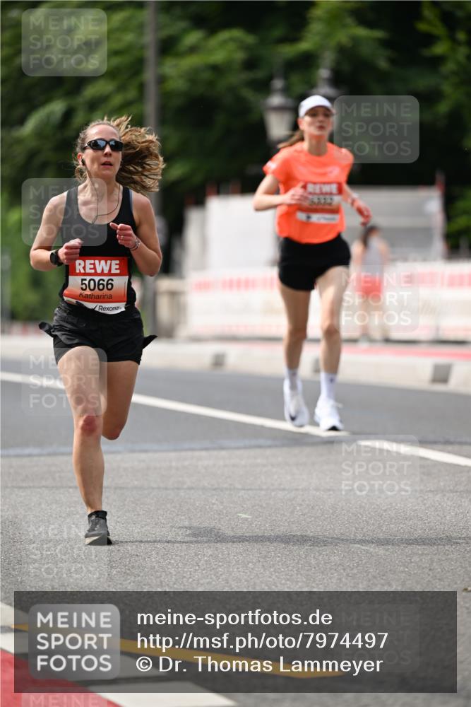 15.06.2025 - REWE Women's Run Dr. Thomas Lammeyer http://msf.ph/oto/7974497 15.06.2025 10:39:55 Laufen 5066 meine-sportfotos.de