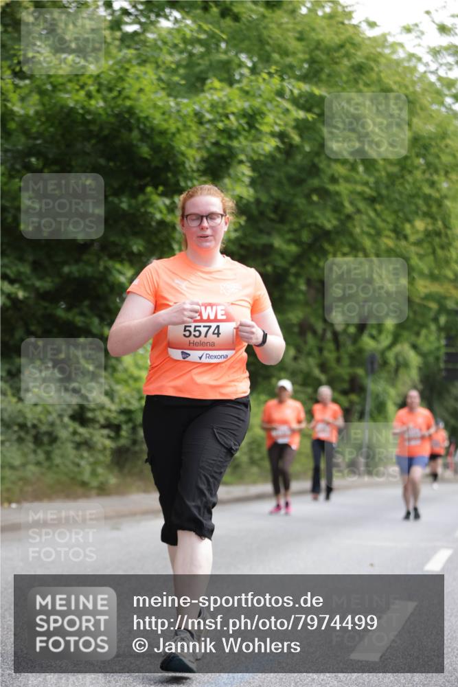 15.06.2025 - REWE Women's Run Jannik Wohlers http://msf.ph/oto/7974499 15.06.2025 10:09:15 Laufen 5574 meine-sportfotos.de