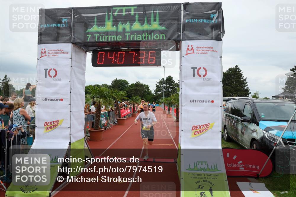 15.06.2025 - 7 Türme Triathlon Michael Strokosch http://msf.ph/oto/7974519 15.06.2025 14:07:35 Ziel 667, 884, 927, 1054, 1055, 1091, 1197 meine-sportfotos.de