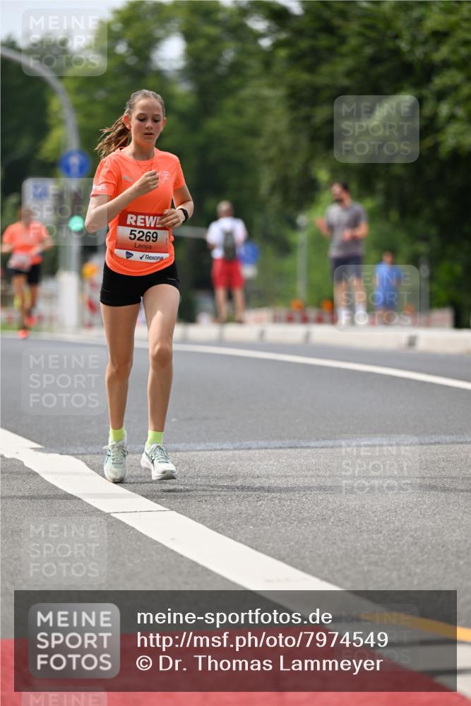 15.06.2025 - REWE Women's Run Dr. Thomas Lammeyer http://msf.ph/oto/7974549 15.06.2025 10:39:59 Laufen 5269 meine-sportfotos.de