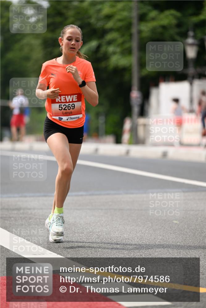 15.06.2025 - REWE Women's Run Dr. Thomas Lammeyer http://msf.ph/oto/7974586 15.06.2025 10:40:00 Laufen 5269 meine-sportfotos.de