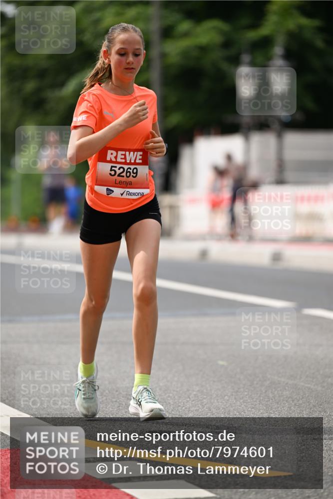 15.06.2025 - REWE Women's Run Dr. Thomas Lammeyer http://msf.ph/oto/7974601 15.06.2025 10:40:00 Laufen 5269 meine-sportfotos.de
