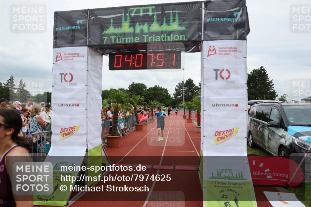 15.06.2025 - 7 Türme Triathlon Michael Strokosch http://msf.ph/oto/7974625 15.06.2025 14:07:51 Ziel 565, 624, 853 meine-sportfotos.de