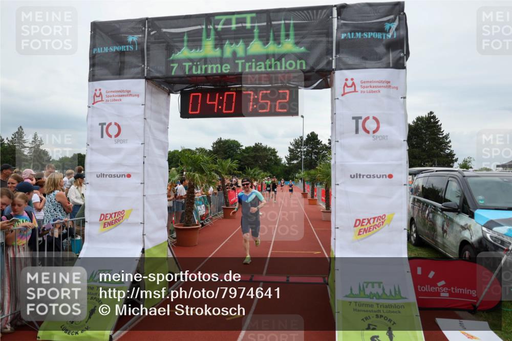 15.06.2025 - 7 Türme Triathlon Michael Strokosch http://msf.ph/oto/7974641 15.06.2025 14:07:52 Ziel 565, 624, 853 meine-sportfotos.de