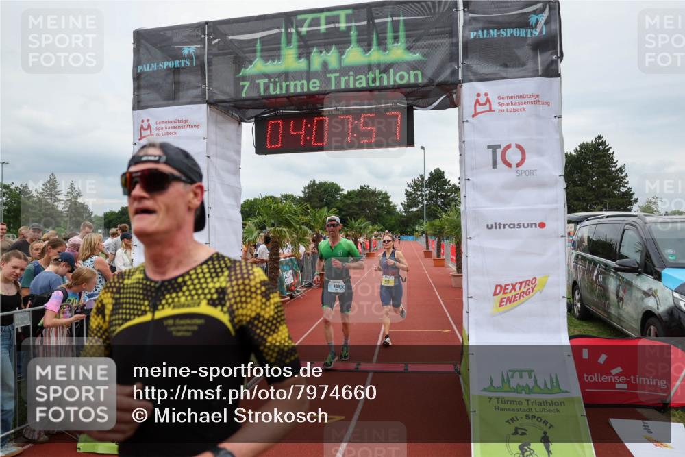 15.06.2025 - 7 Türme Triathlon Michael Strokosch http://msf.ph/oto/7974660 15.06.2025 14:07:57 Ziel 490, 565, 624, 853, 933 meine-sportfotos.de