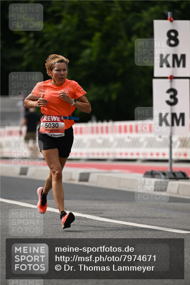 15.06.2025 - REWE Women's Run Dr. Thomas Lammeyer http://msf.ph/oto/7974671 15.06.2025 10:40:07 Laufen 5030, 800, 000, 3 meine-sportfotos.de