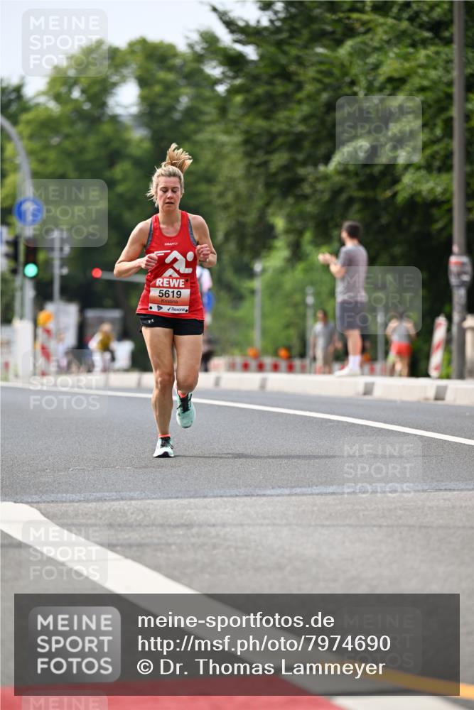 15.06.2025 - REWE Women's Run Dr. Thomas Lammeyer http://msf.ph/oto/7974690 15.06.2025 10:40:09 Laufen  meine-sportfotos.de