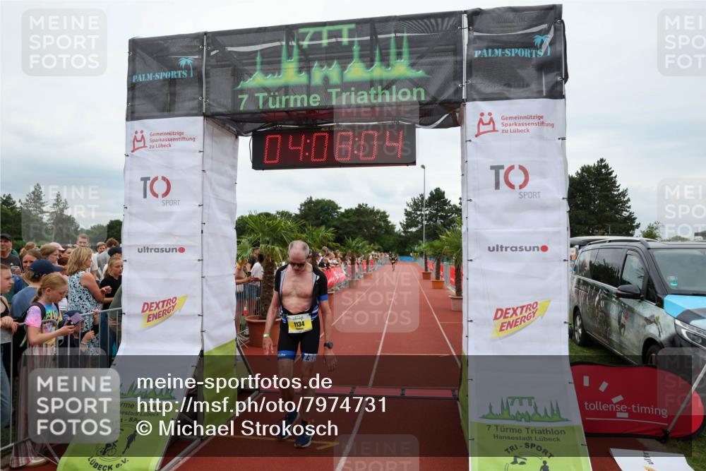 15.06.2025 - 7 Türme Triathlon Michael Strokosch http://msf.ph/oto/7974731 15.06.2025 14:08:04 Ziel 490, 933, 1134 meine-sportfotos.de