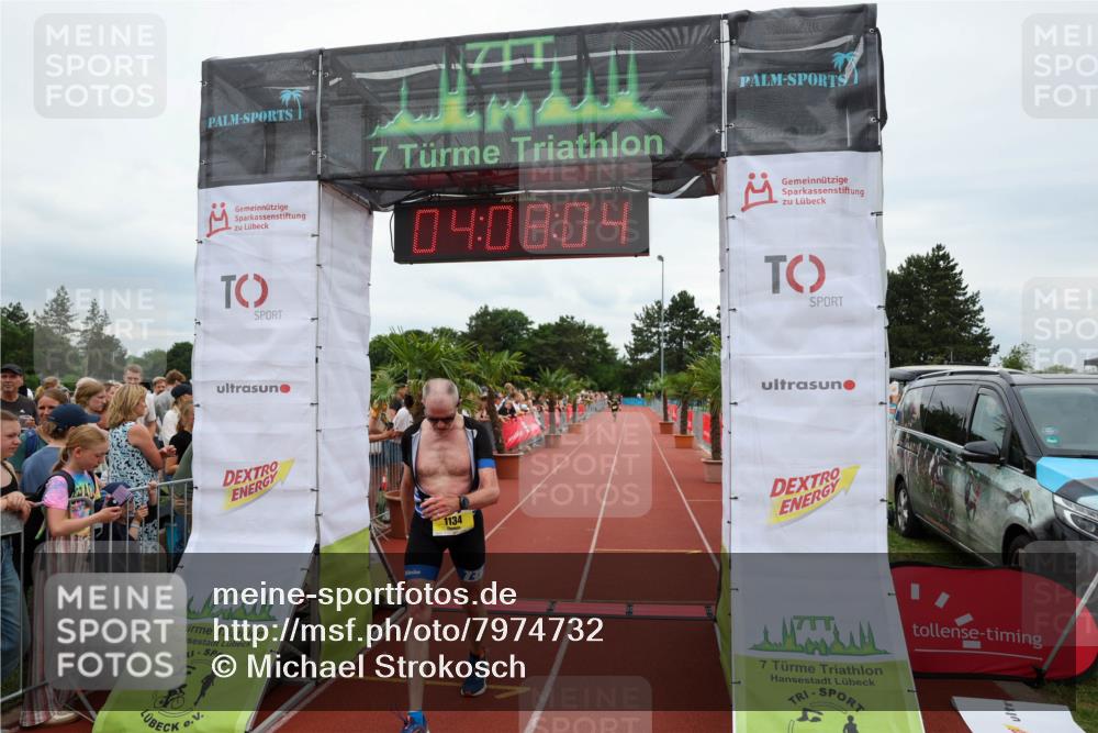 15.06.2025 - 7 Türme Triathlon Michael Strokosch http://msf.ph/oto/7974732 15.06.2025 14:08:04 Ziel 490, 933, 1134 meine-sportfotos.de