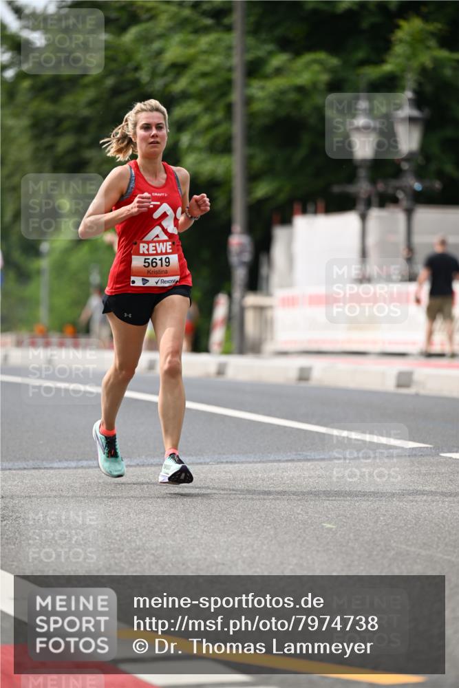 15.06.2025 - REWE Women's Run Dr. Thomas Lammeyer http://msf.ph/oto/7974738 15.06.2025 10:40:10 Laufen 5619 meine-sportfotos.de