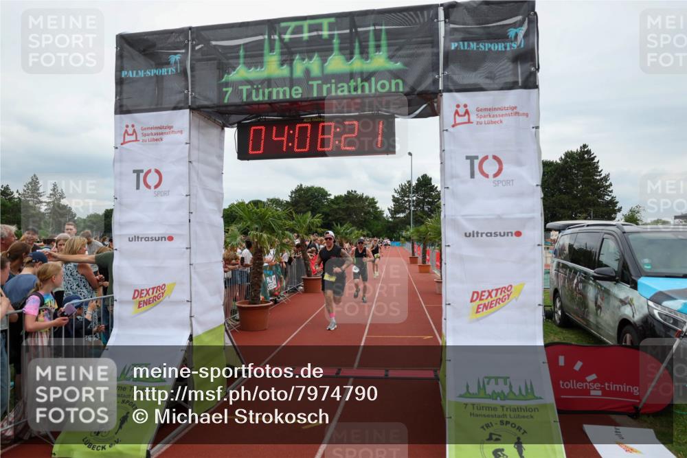 15.06.2025 - 7 Türme Triathlon Michael Strokosch http://msf.ph/oto/7974790 15.06.2025 14:08:21 Ziel 194, 899, 1127, 1138 meine-sportfotos.de