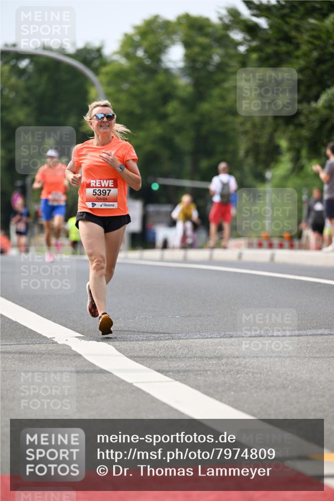 15.06.2025 - REWE Women's Run Dr. Thomas Lammeyer http://msf.ph/oto/7974809 15.06.2025 10:40:15 Laufen 5397 meine-sportfotos.de