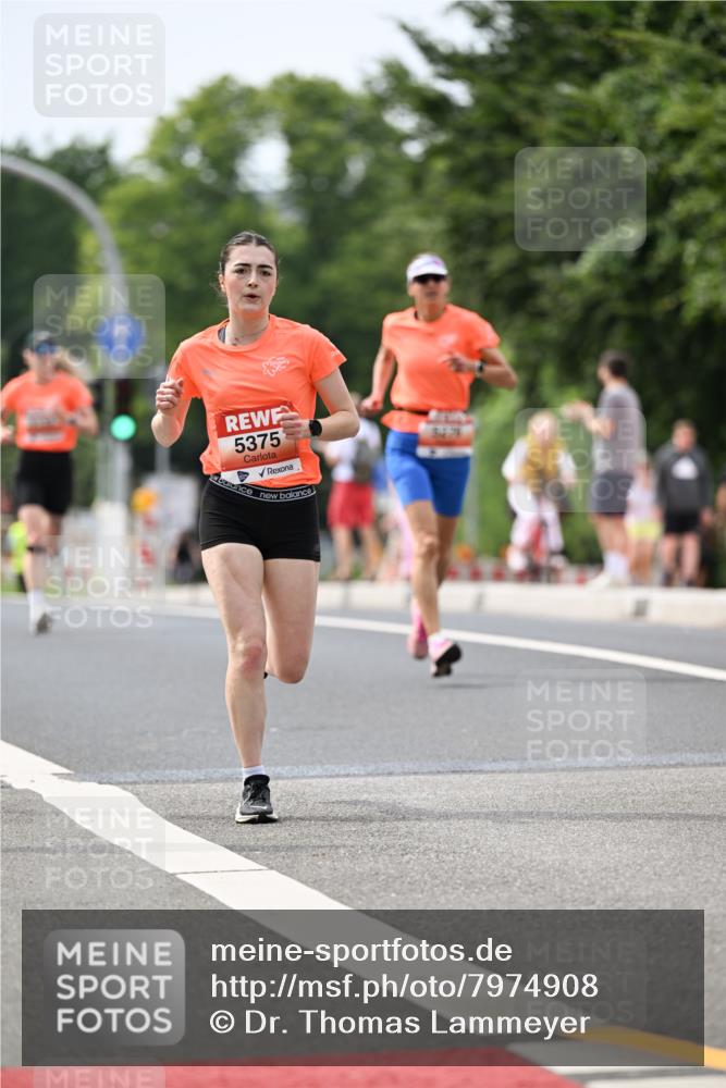 15.06.2025 - REWE Women's Run Dr. Thomas Lammeyer http://msf.ph/oto/7974908 15.06.2025 10:40:20 Laufen 5375, 5276 meine-sportfotos.de