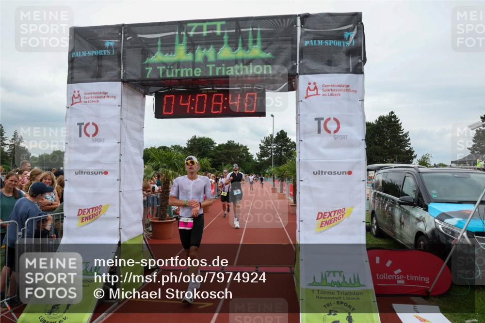 15.06.2025 - 7 Türme Triathlon Michael Strokosch http://msf.ph/oto/7974924 15.06.2025 14:08:40 Ziel 325, 375, 541, 895, 1147 meine-sportfotos.de