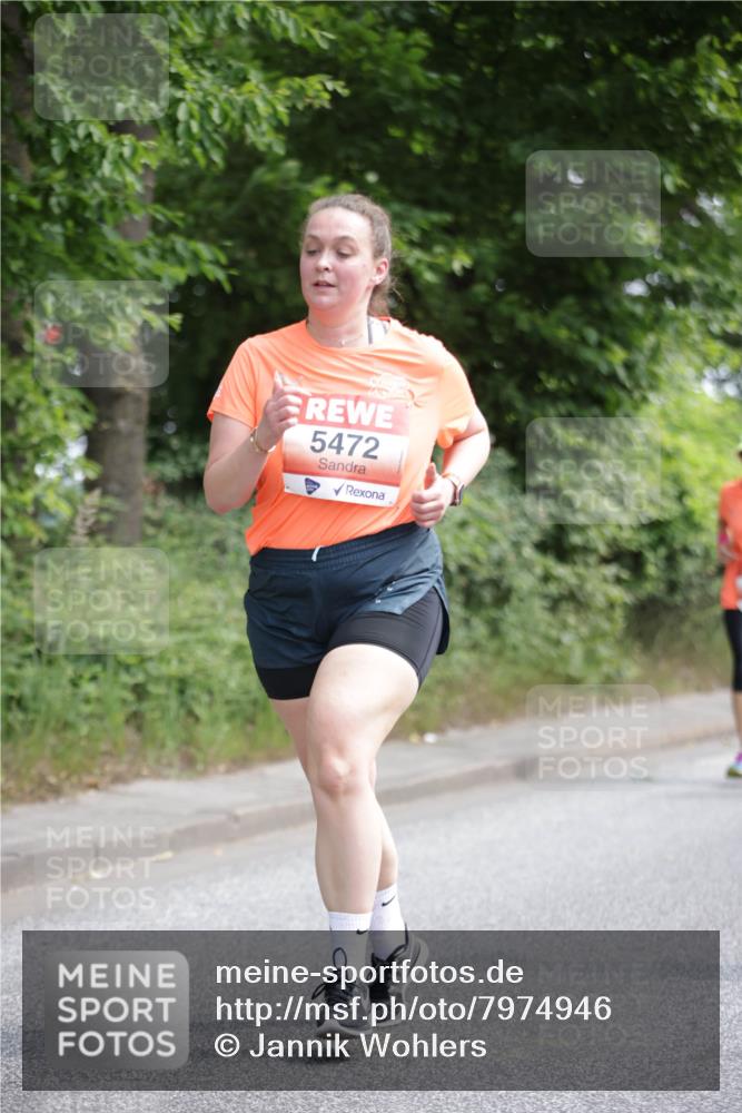 15.06.2025 - REWE Women's Run Jannik Wohlers http://msf.ph/oto/7974946 15.06.2025 10:09:44 Laufen 5472 meine-sportfotos.de