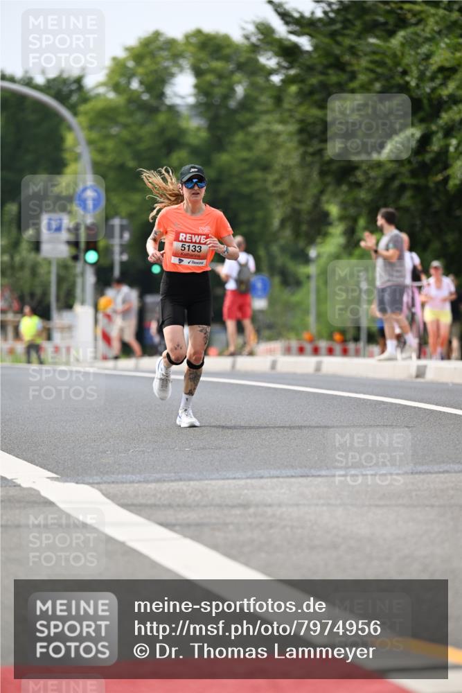 15.06.2025 - REWE Women's Run Dr. Thomas Lammeyer http://msf.ph/oto/7974956 15.06.2025 10:40:23 Laufen 5133 meine-sportfotos.de