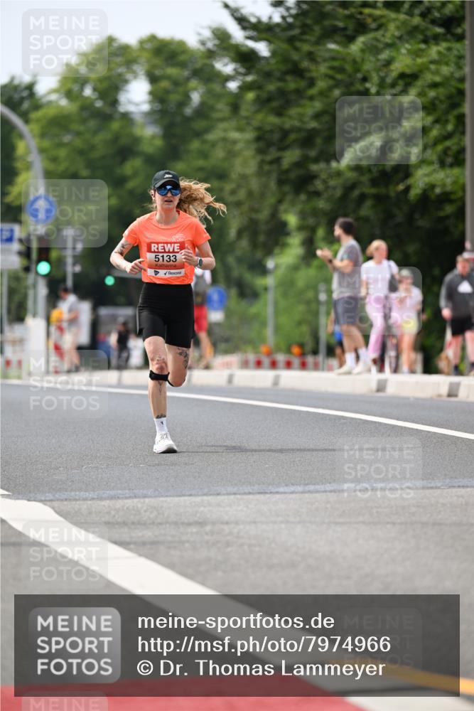 15.06.2025 - REWE Women's Run Dr. Thomas Lammeyer http://msf.ph/oto/7974966 15.06.2025 10:40:23 Laufen 5133 meine-sportfotos.de