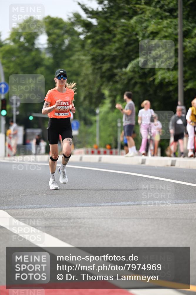 15.06.2025 - REWE Women's Run Dr. Thomas Lammeyer http://msf.ph/oto/7974969 15.06.2025 10:40:23 Laufen 5133 meine-sportfotos.de