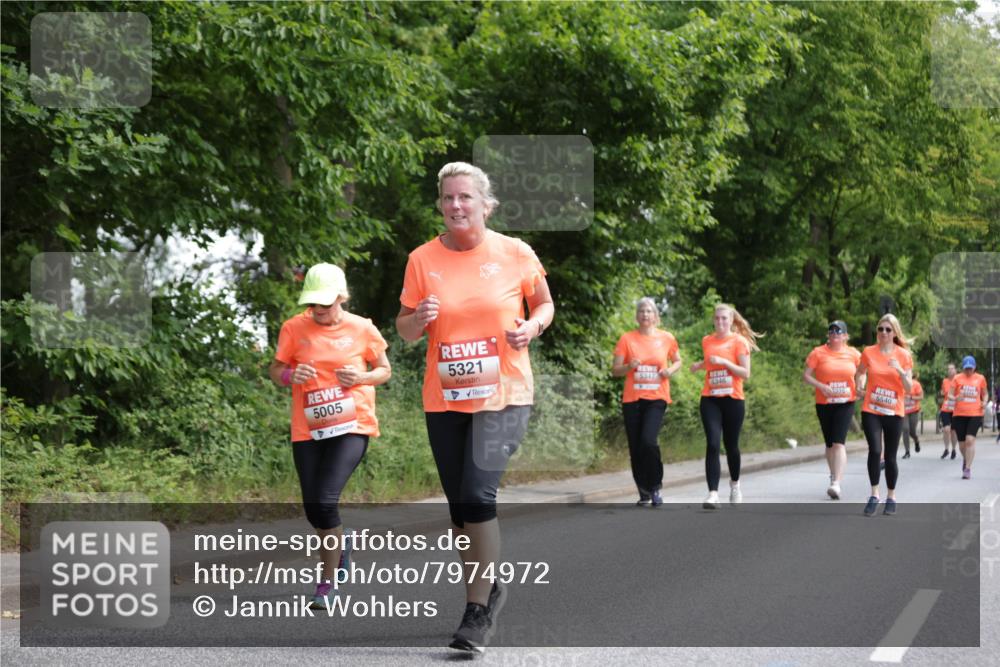 15.06.2025 - REWE Women's Run Jannik Wohlers http://msf.ph/oto/7974972 15.06.2025 10:09:47 Laufen 5005, 5321, 5347, 6346, 5540 meine-sportfotos.de