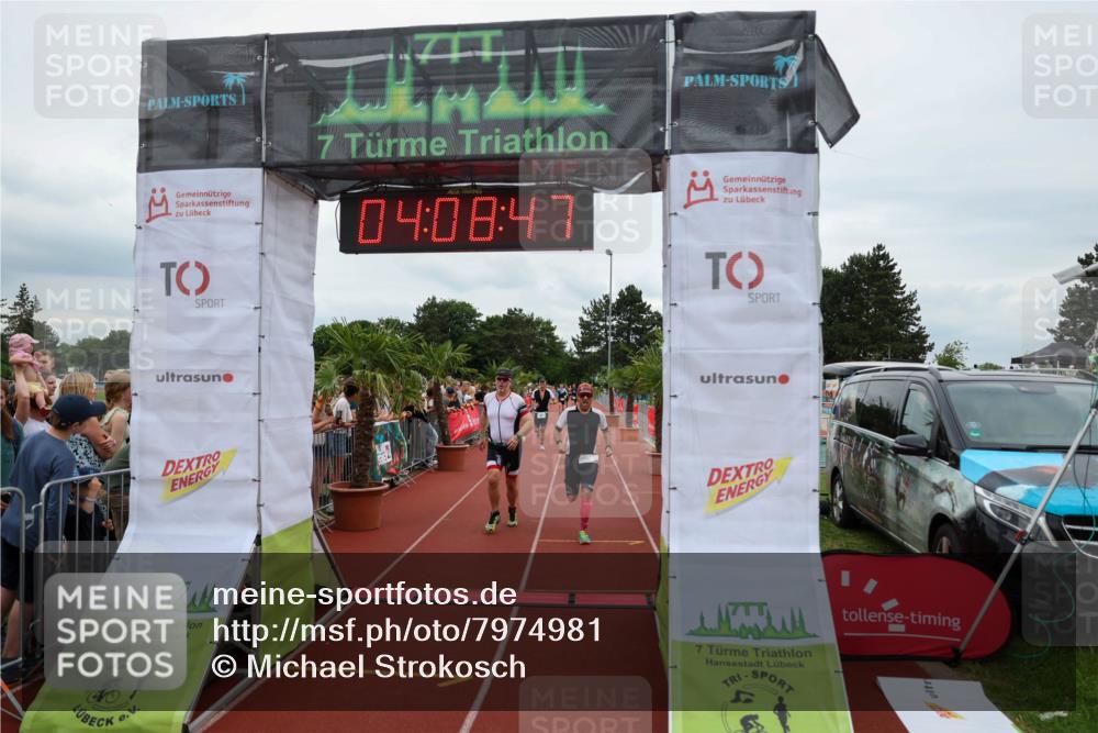 15.06.2025 - 7 Türme Triathlon Michael Strokosch http://msf.ph/oto/7974981 15.06.2025 14:08:47 Ziel 325, 375, 583, 627, 889, 895 meine-sportfotos.de