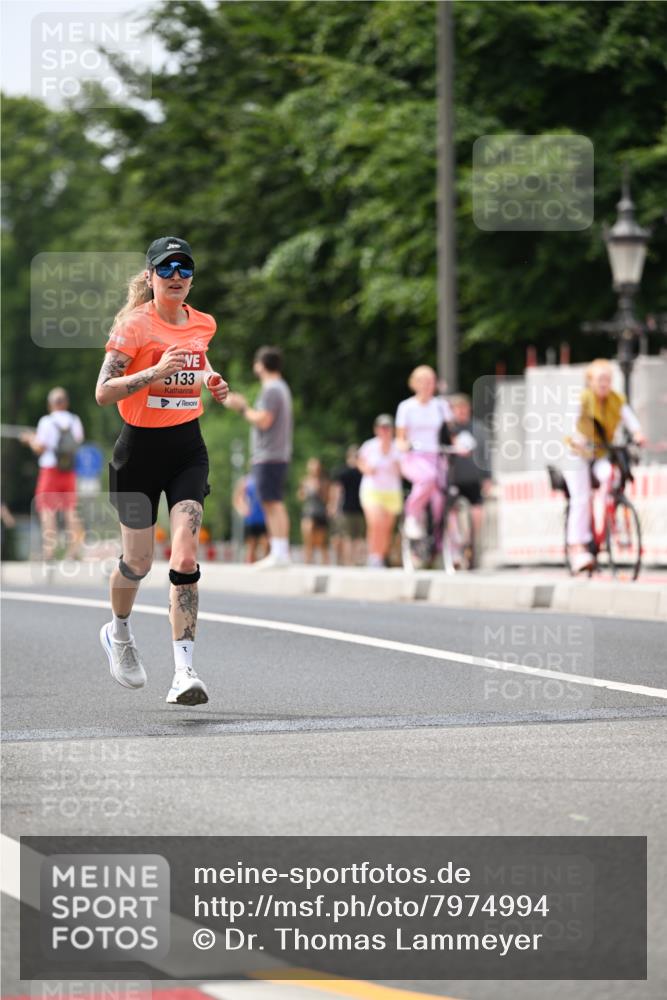 15.06.2025 - REWE Women's Run Dr. Thomas Lammeyer http://msf.ph/oto/7974994 15.06.2025 10:40:24 Laufen 5133 meine-sportfotos.de