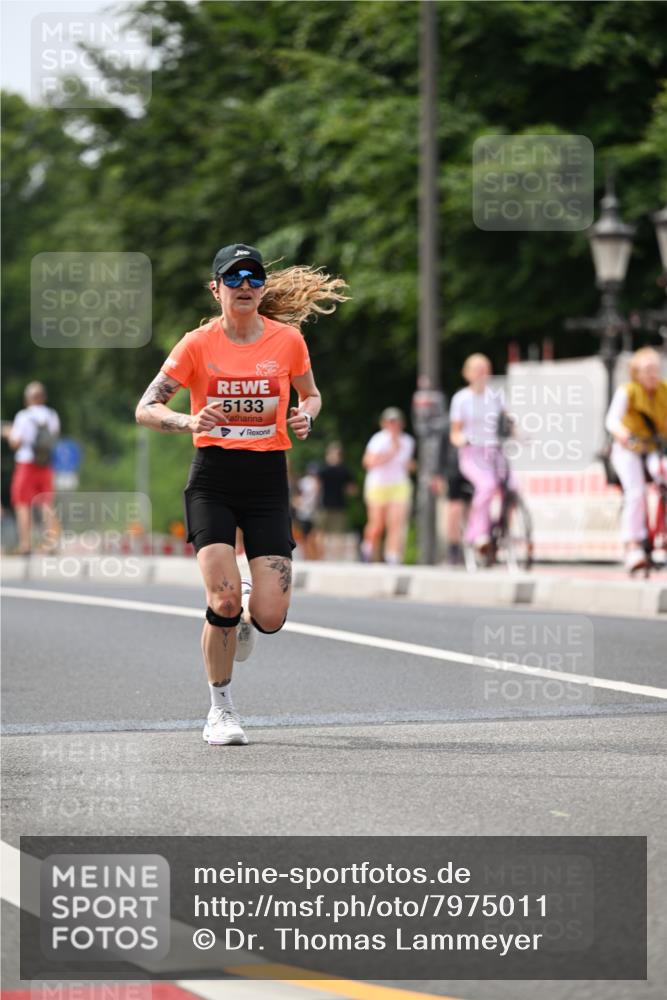 15.06.2025 - REWE Women's Run Dr. Thomas Lammeyer http://msf.ph/oto/7975011 15.06.2025 10:40:24 Laufen 5133 meine-sportfotos.de