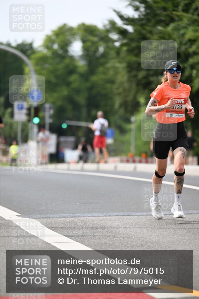 15.06.2025 - REWE Women's Run Dr. Thomas Lammeyer http://msf.ph/oto/7975015 15.06.2025 10:40:24 Laufen 5133 meine-sportfotos.de