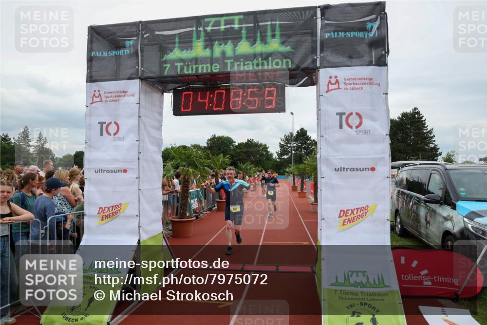 15.06.2025 - 7 Türme Triathlon Michael Strokosch http://msf.ph/oto/7975072 15.06.2025 14:08:59 Ziel 583, 717, 860, 953 meine-sportfotos.de