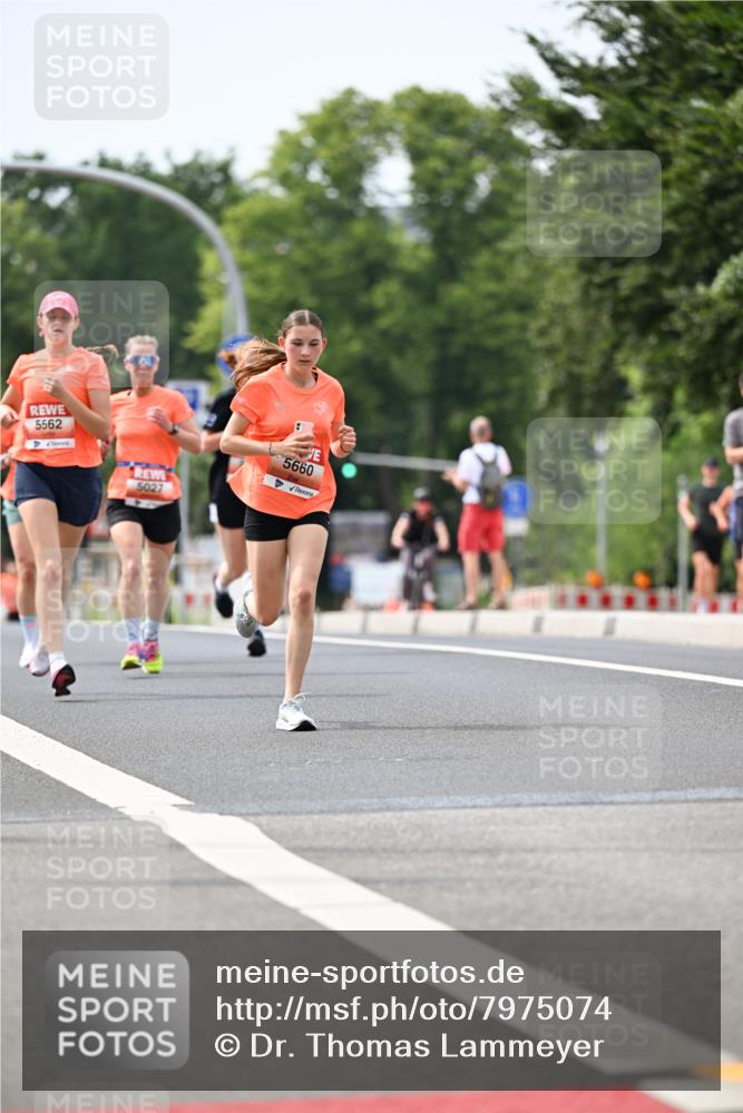 15.06.2025 - REWE Women's Run Dr. Thomas Lammeyer http://msf.ph/oto/7975074 15.06.2025 10:40:28 Laufen 5562 meine-sportfotos.de