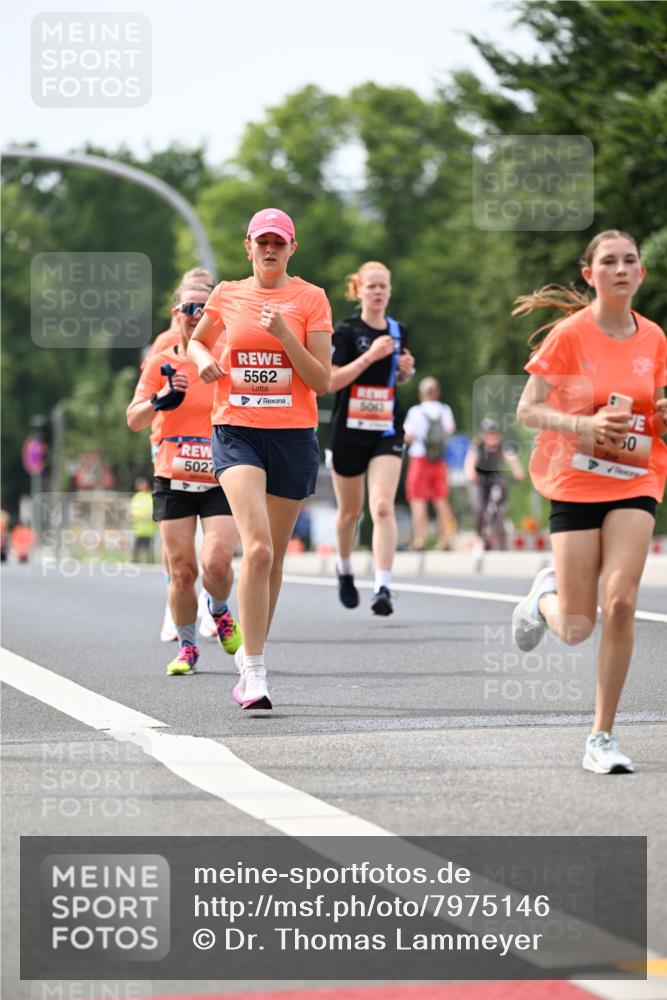 15.06.2025 - REWE Women's Run Dr. Thomas Lammeyer http://msf.ph/oto/7975146 15.06.2025 10:40:30 Laufen 5027, 5562 meine-sportfotos.de