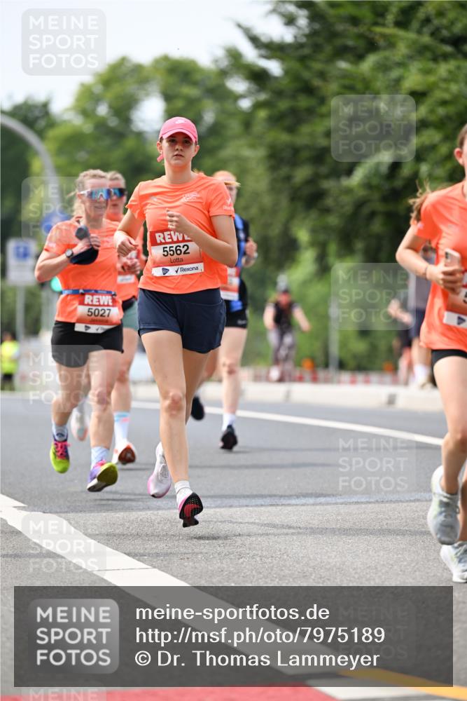 15.06.2025 - REWE Women's Run Dr. Thomas Lammeyer http://msf.ph/oto/7975189 15.06.2025 10:40:31 Laufen 5027, 5562 meine-sportfotos.de