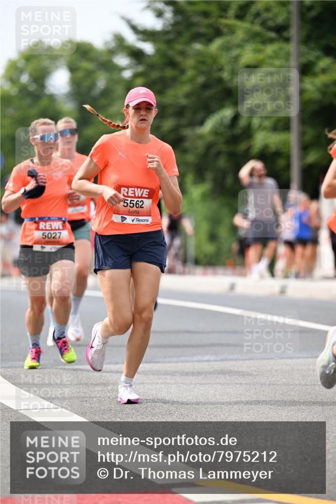 15.06.2025 - REWE Women's Run Dr. Thomas Lammeyer http://msf.ph/oto/7975212 15.06.2025 10:40:31 Laufen 5562, 5027 meine-sportfotos.de