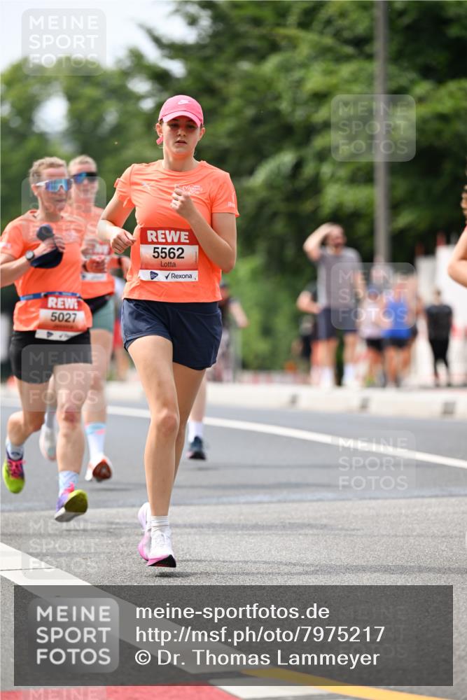 15.06.2025 - REWE Women's Run Dr. Thomas Lammeyer http://msf.ph/oto/7975217 15.06.2025 10:40:31 Laufen 5027, 5562 meine-sportfotos.de