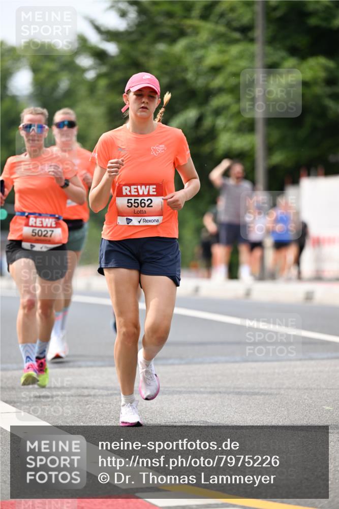 15.06.2025 - REWE Women's Run Dr. Thomas Lammeyer http://msf.ph/oto/7975226 15.06.2025 10:40:32 Laufen 5027, 5562 meine-sportfotos.de