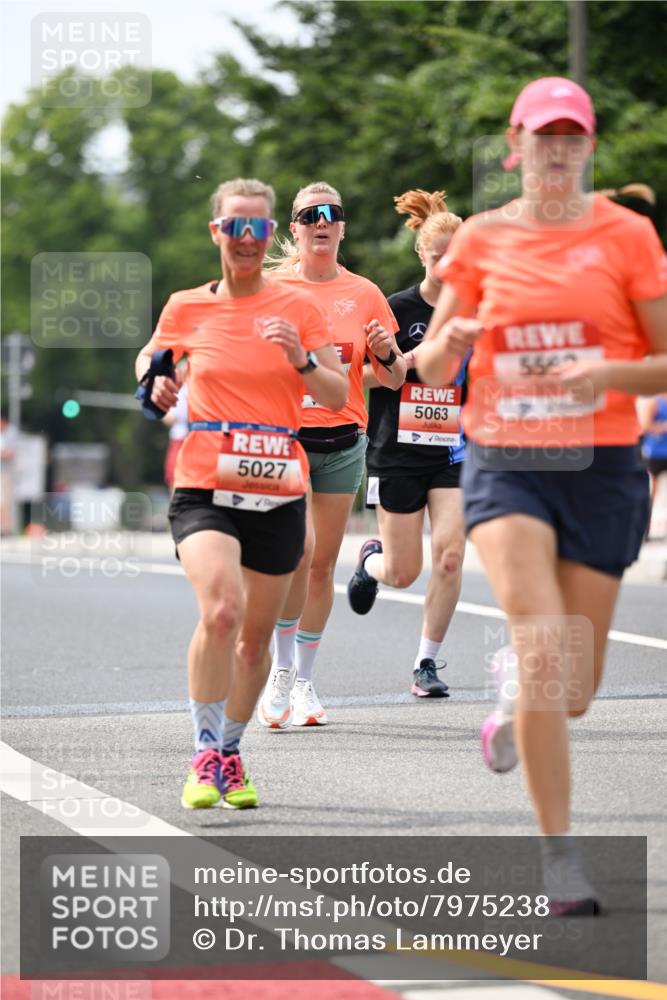 15.06.2025 - REWE Women's Run Dr. Thomas Lammeyer http://msf.ph/oto/7975238 15.06.2025 10:40:32 Laufen 5027, 5063, 5622 meine-sportfotos.de