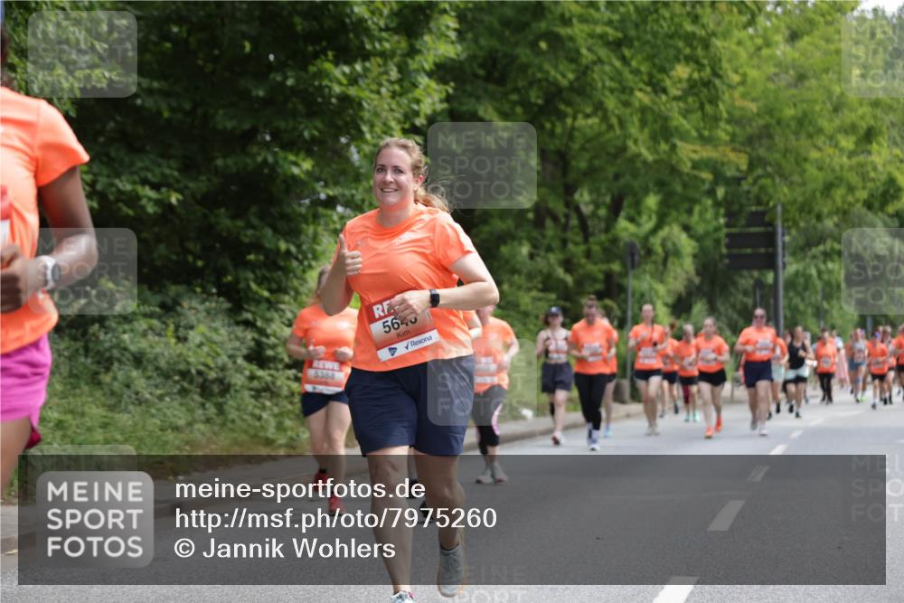 15.06.2025 - REWE Women's Run Jannik Wohlers http://msf.ph/oto/7975260 15.06.2025 10:10:06 Laufen 5388, 5640 meine-sportfotos.de
