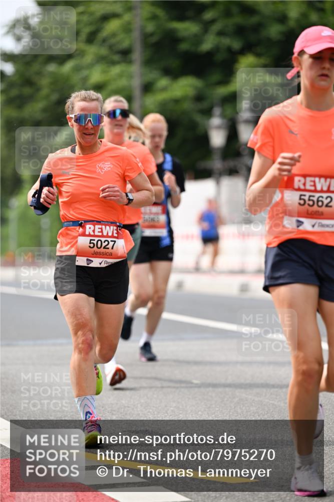 15.06.2025 - REWE Women's Run Dr. Thomas Lammeyer http://msf.ph/oto/7975270 15.06.2025 10:40:33 Laufen 5027, 5562 meine-sportfotos.de