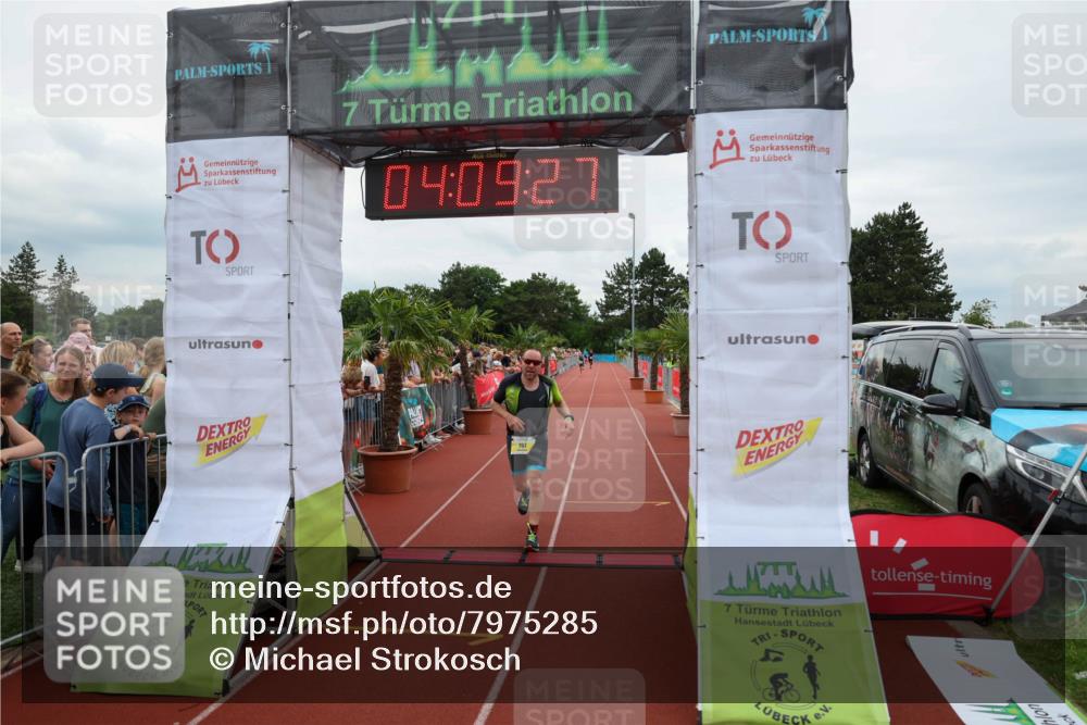 15.06.2025 - 7 Türme Triathlon Michael Strokosch http://msf.ph/oto/7975285 15.06.2025 14:09:27 Ziel 797, 910 meine-sportfotos.de