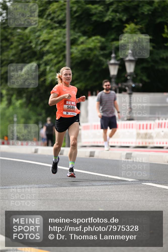 15.06.2025 - REWE Women's Run Dr. Thomas Lammeyer http://msf.ph/oto/7975328 15.06.2025 10:40:41 Laufen 5685 meine-sportfotos.de