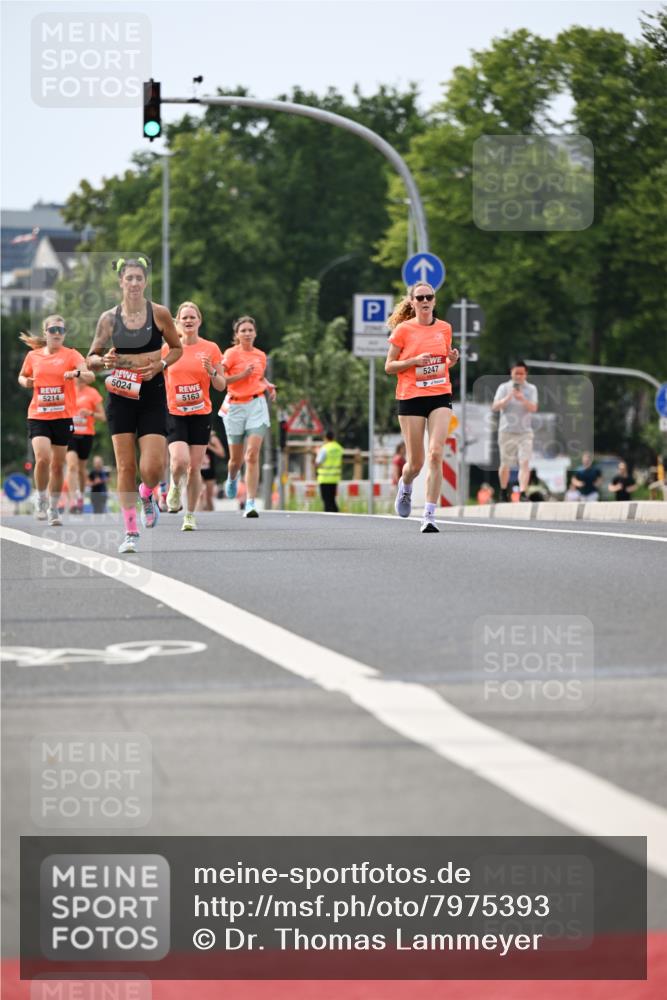 15.06.2025 - REWE Women's Run Dr. Thomas Lammeyer http://msf.ph/oto/7975393 15.06.2025 10:40:48 Laufen 5214, 5024, 5163, 5247 meine-sportfotos.de