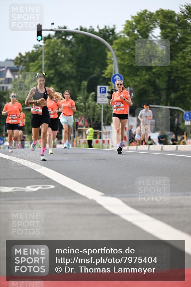 15.06.2025 - REWE Women's Run Dr. Thomas Lammeyer http://msf.ph/oto/7975404 15.06.2025 10:40:49 Laufen 5214, 5024, 5247 meine-sportfotos.de