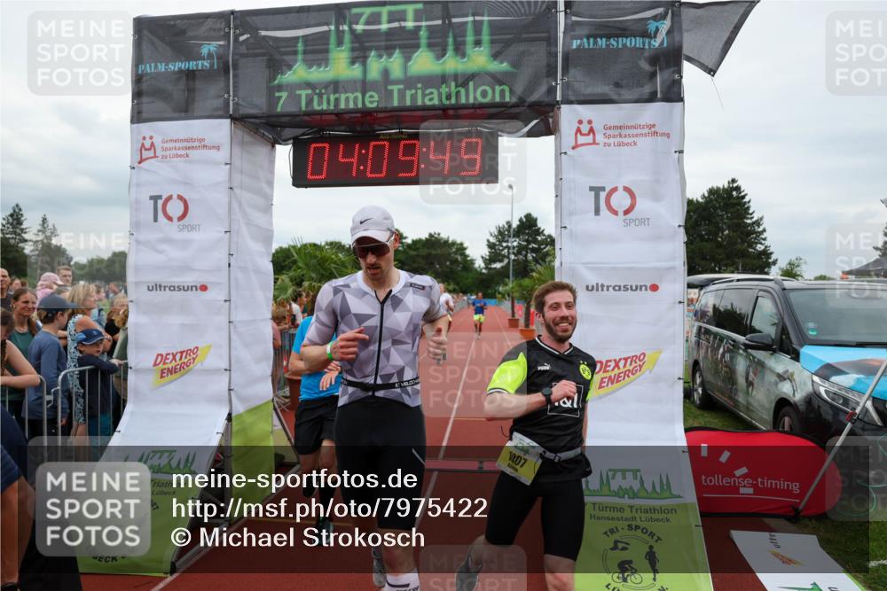 15.06.2025 - 7 Türme Triathlon Michael Strokosch http://msf.ph/oto/7975422 15.06.2025 14:09:48 Ziel 199, 459, 787, 972, 1007, 1082 meine-sportfotos.de
