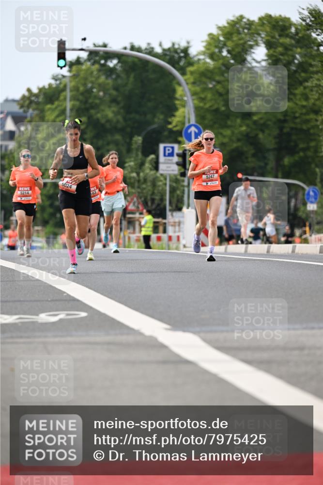 15.06.2025 - REWE Women's Run Dr. Thomas Lammeyer http://msf.ph/oto/7975425 15.06.2025 10:40:49 Laufen 5024, 5214, 163, 5247 meine-sportfotos.de
