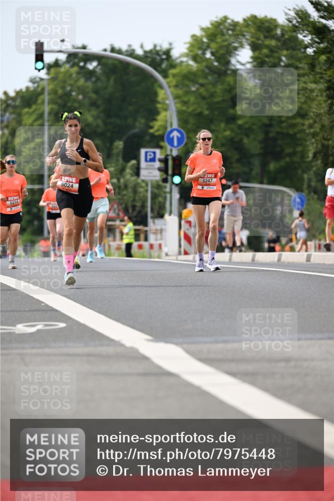 15.06.2025 - REWE Women's Run Dr. Thomas Lammeyer http://msf.ph/oto/7975448 15.06.2025 10:40:50 Laufen 5214, 5024, 5247 meine-sportfotos.de