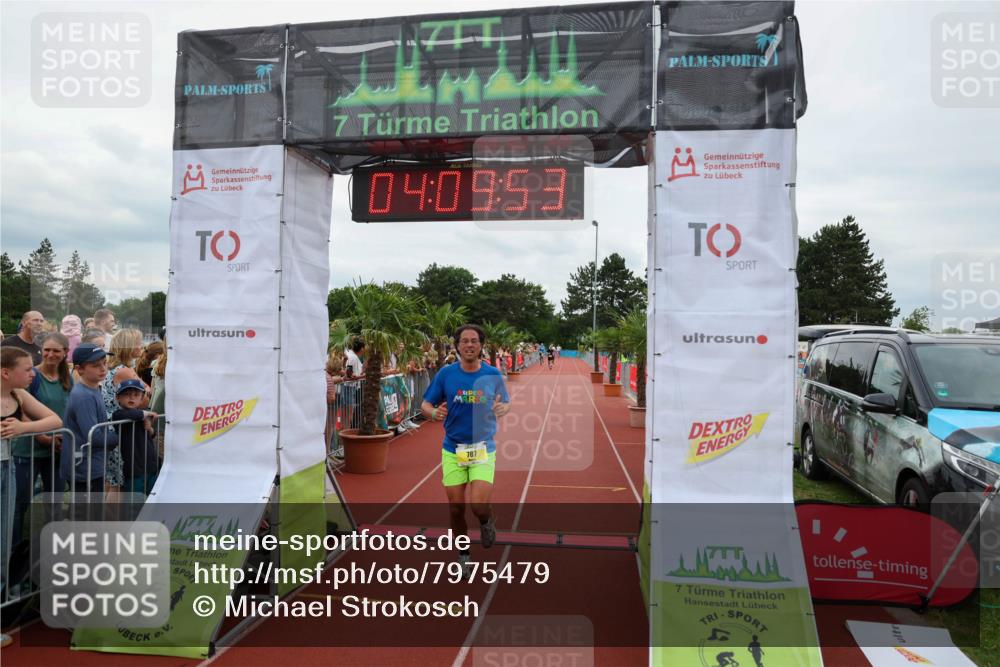15.06.2025 - 7 Türme Triathlon Michael Strokosch http://msf.ph/oto/7975479 15.06.2025 14:09:53 Ziel 199, 459, 787, 1007, 1082 meine-sportfotos.de