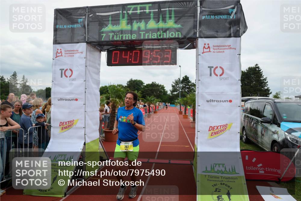 15.06.2025 - 7 Türme Triathlon Michael Strokosch http://msf.ph/oto/7975490 15.06.2025 14:09:53 Ziel 199, 459, 787, 1007, 1082 meine-sportfotos.de