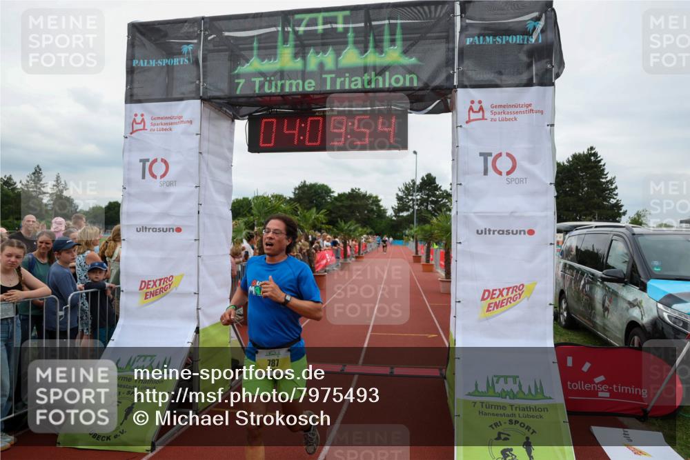 15.06.2025 - 7 Türme Triathlon Michael Strokosch http://msf.ph/oto/7975493 15.06.2025 14:09:53 Ziel 199, 459, 787, 1007, 1082 meine-sportfotos.de